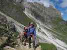 Christoph, Gudrun und Susanne am Weg 3 zwischen Kreuzjoch und Roa-Scharte (10. Aug.)