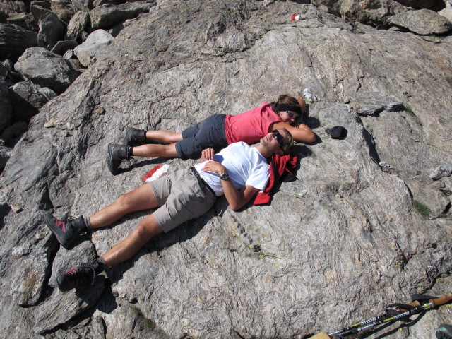 Ich und Gudrun am &ouml;stlichen Teil des Adlersteigs zwischen Vorderem Schmied und Wei&szlig;kugelh&uuml;tte (15. Aug.)