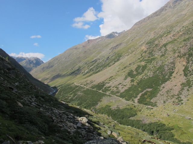 Niedertal von Gro&szlig;-Gilfeben aus (18. Aug.)