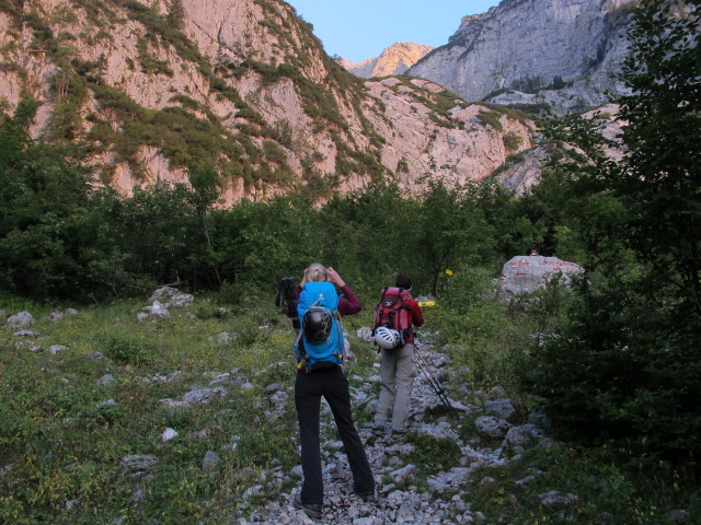 Susanne und Christoph zwischen Grimmingh&uuml;tte und S&uuml;danstieg (31. Aug.)