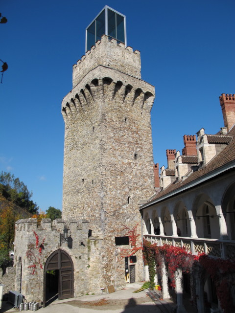 Bergfried des Rothschildschlosses