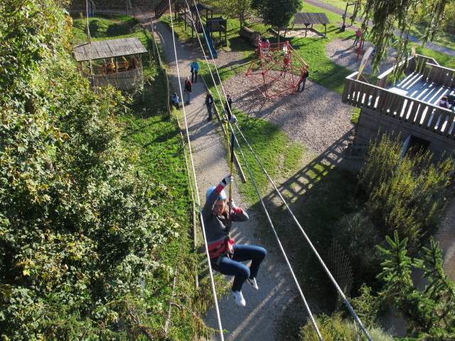 Diana im Parcours 'Eichelhäher' im Kletterwald Buchenberg