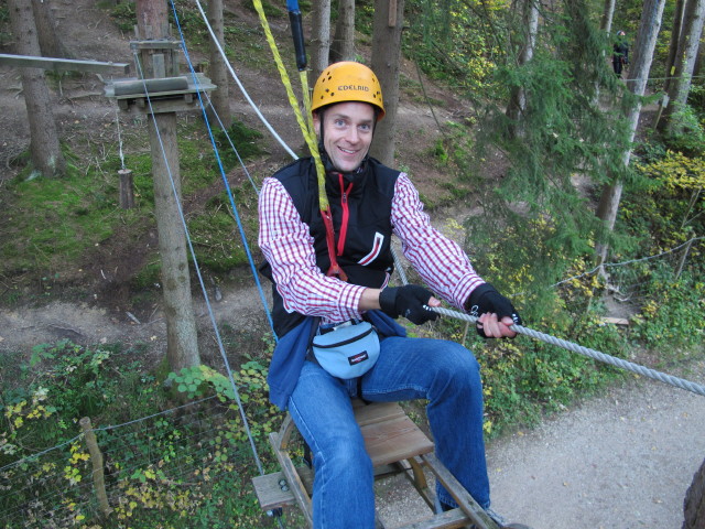 Florian im Parcours 'Baummarder' im Kletterwald Buchenberg