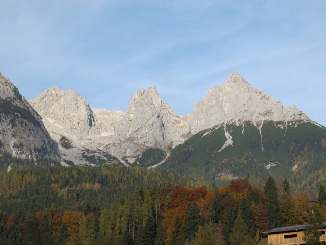 Hiefler, Fieberhorn und Hochthron von Pfarrwerfen aus (25. Okt.)