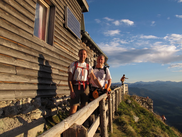 Ich und Erich bei der Werfener Hütte, 1.967 m (26. Okt.)