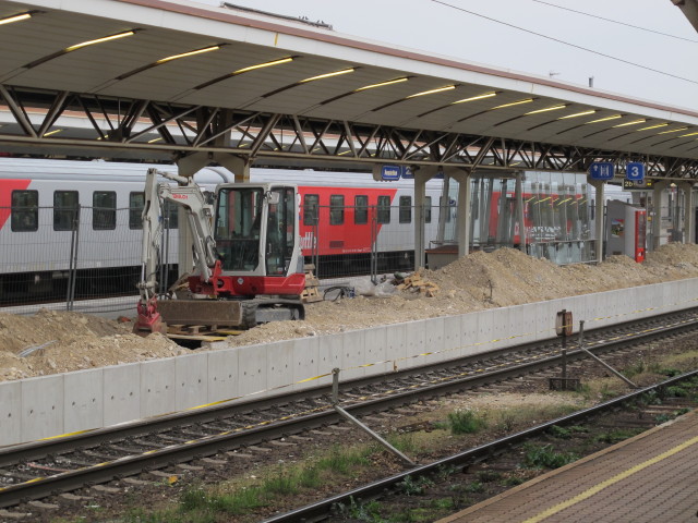 Bahnhof Amstetten, 273 m (13. Okt.)