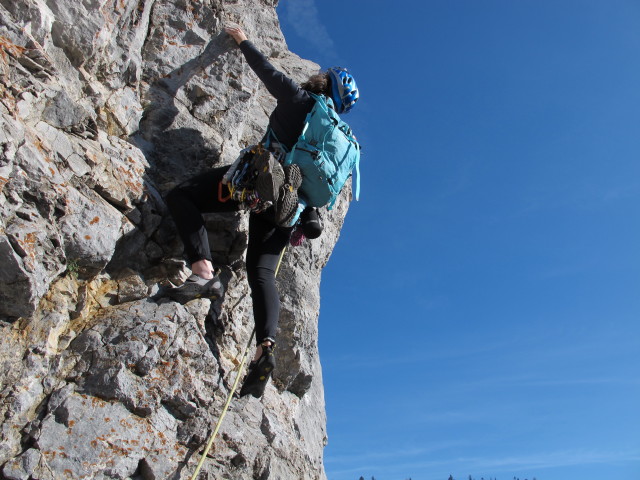 'Brunnerweg': Irene in der 5. Seillänge