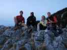 Ich, Irene, Christiane und Dieter auf der Stadelwand, 1.407 m