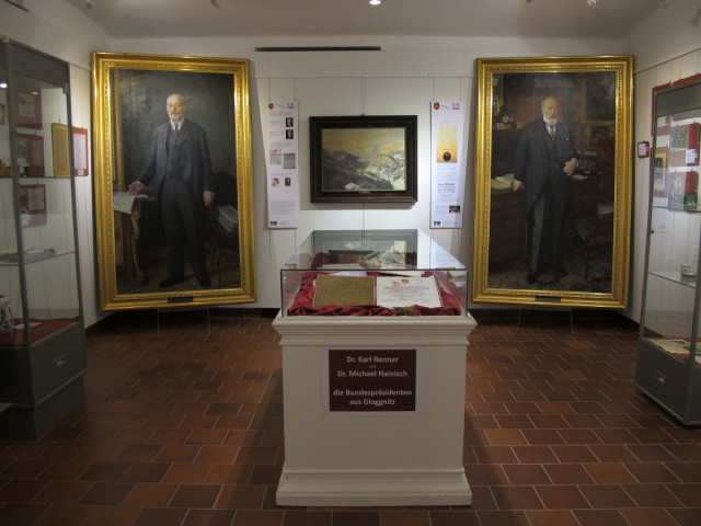 Sonderausstellung 'Die Bundespräsidenten aus Gloggnitz'