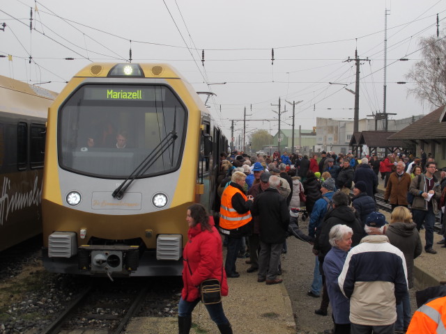 ET3 als P 6809 im Bahnhof Ober-Grafendorf