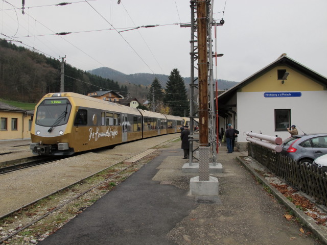 P 6804 im Bahnhof Kirchberg an der Pielach, 372 m