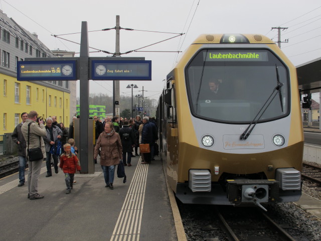ET5 als P 16834 im Hauptbahnhof St. P&ouml;lten, 273 m