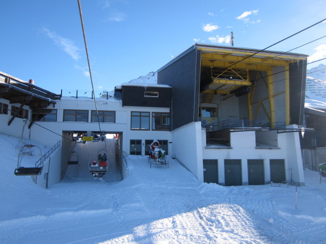 Bergstation der Hochjochbahn II von der Kropfenbahn aus