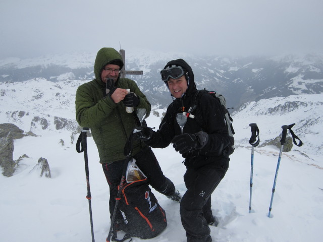 Axel und ich am Gipfel, 2.445 m