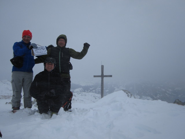 Erhard, ich und Axel am Gipfel, 2.445 m