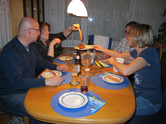 Roberto, Annamarie, Papa und Mama (5. Feb.)