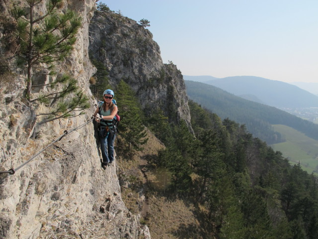 Pittentaler Klettersteig: Diana in der ersten Querung