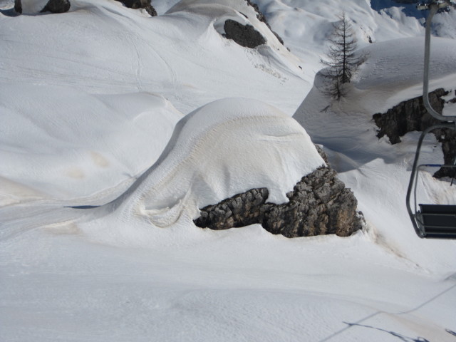 neben dem Sessellift Fedare/Croda Negra (17. März)