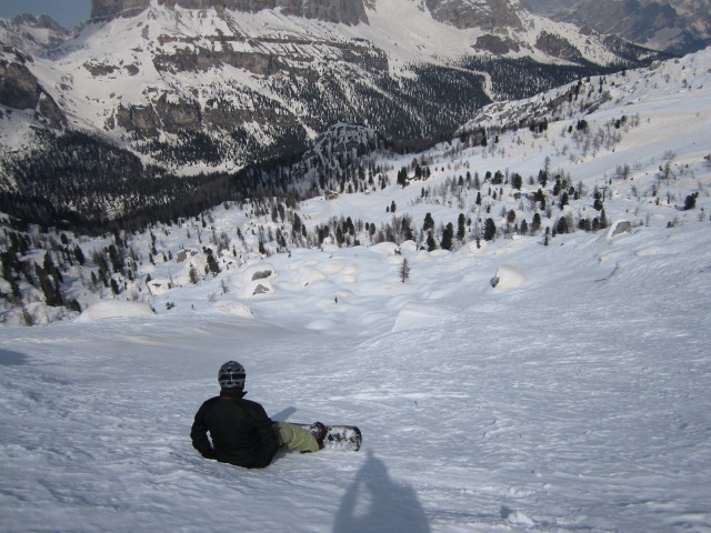 Markus neben der Piste 'Averau - 5 Torri' (21. März)