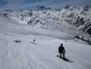 Markus neben der Piste 'Höllspitzbahn Berg - Gampen' (7. Apr.)