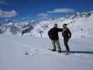 Markus und ich neben der Piste 'Grivaleabahn Berg - Grivaleabahn Tal' (11. Apr.)