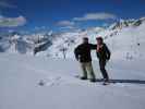 Markus und ich neben der Piste 'Grivaleabahn Berg - Grivaleabahn Tal' (11. Apr.)