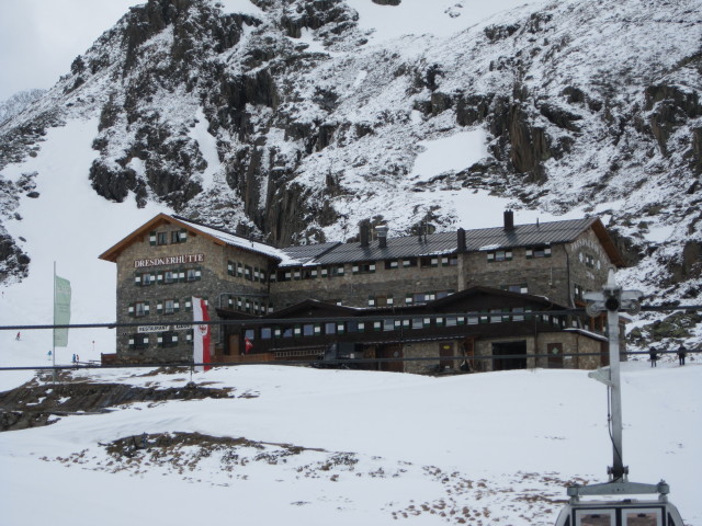 Dresdner H&uuml;tte, 2.308 m (13. Apr.)