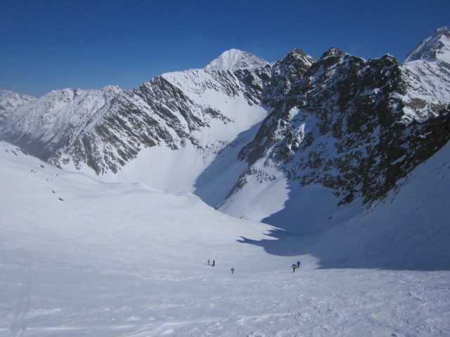 zwischen Bockkar und Hinterem Daunkopf (14. Apr.)