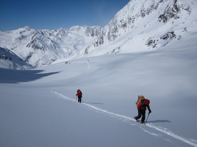 Gudrun und Christoph am Schwarzenbergferner (16. Apr.)