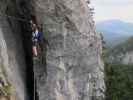 'Mein Land - Dein Land'-Klettersteig: Hannelore auf der Seilbrücke