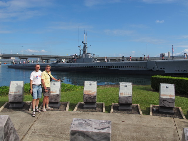 Ich und Papa im World War II Valor in the Pacific National Monument (22. Mai)