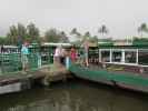 Papa in Smiths Motor Boat Marina (10. Mai)