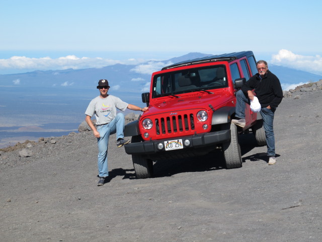 Ich und Papa auf der Mauna Kea Road (16. Mai)