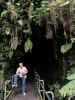 Papa bei der Thurston Lava Tube (14. Mai)