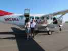 Ich und Papa am Kahului Airport, 16 m (18. Mai)