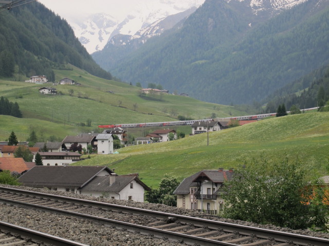 RZD-Zug 18 'Nizza - Moskau' zwischen Gries und St. Jodok