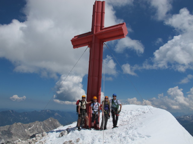 Ich, Hannelore, Sabrina und Christian am Gro&szlig;en Priel, 2.515 m (7. Juni)