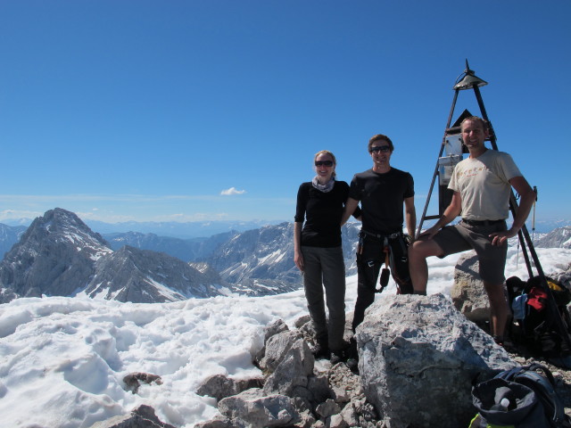 Sabrina, Christian und ich am Schermberg, 2.396 m (8. Juni)