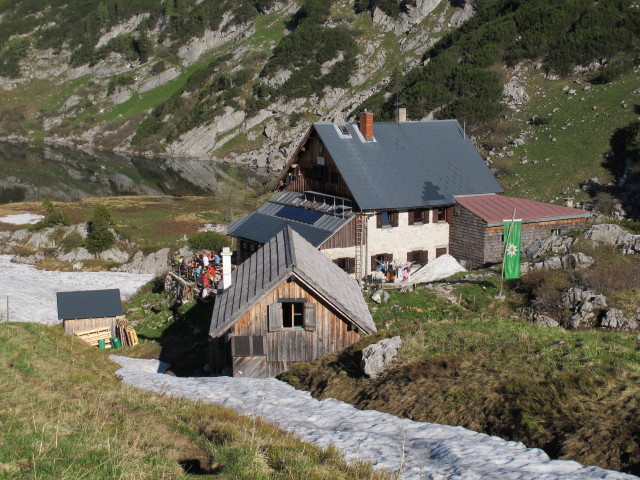 P&uuml;hringerh&uuml;tte, 1.637 m (9. Juni)