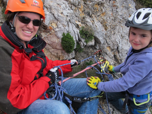 Kronich-Eisenweg: Kerstin und Anja-Liv beim Ausstieg