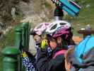 Katja-Lin, Anja-Liv und Tim bei der Bergstation der Rax-Seilbahn, 1.547 m