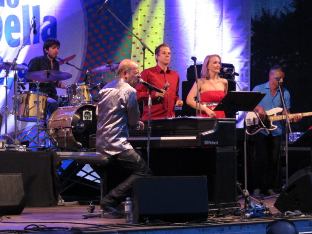 Andy Lee Lang auf der G&Ouml;D/BAWAG PSK-B&uuml;hne (28. Juni)