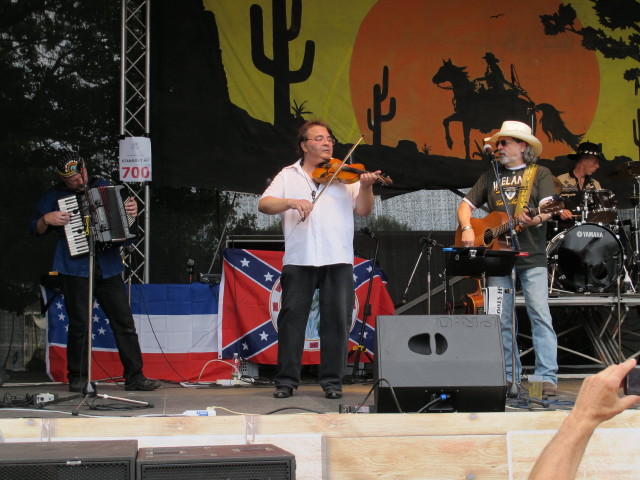 bei der Country & Western-B&uuml;hne (29. Juni)