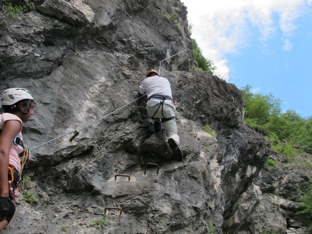 Kirchblick-Klettersteig: Jasmin und Erich im Einstieg (6. Juli)