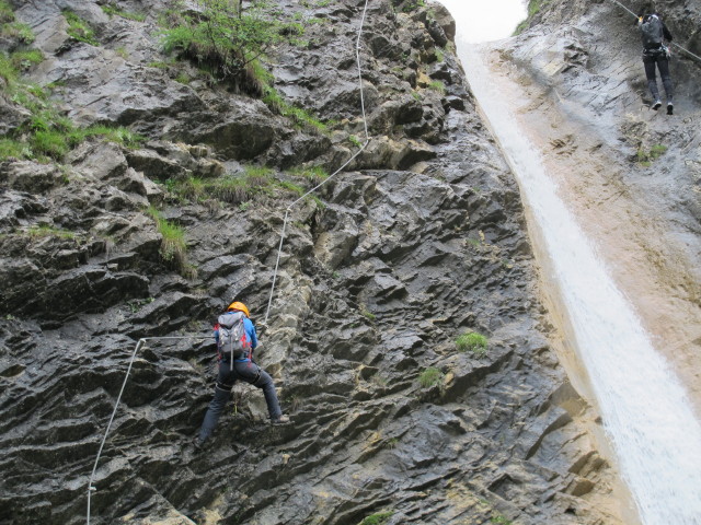 Millnatzenklamm-Klettersteig: Hannelore und Josef im Sektor 2