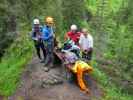 Millnatzenklamm-Klettersteig: Helga, Hannelore, Ulrike und Erich beim Anseilplatz