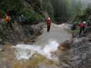 Millnatzenklamm-Klettersteig: Erich, Helga, Ulrike, Wolfgang und Cathrin am Beginn von Sektor 3