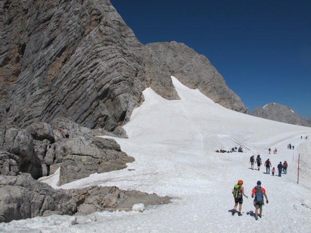 Sabrina und Christian zwischen Dachsteinwarteh&uuml;tte und Schulteranstieg (19. Juli)