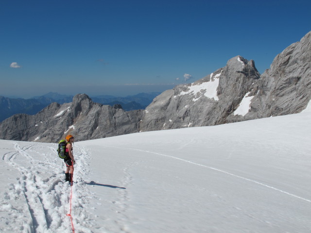 Sabrina am Gro&szlig;en Gosaugletscher (19. Juli)