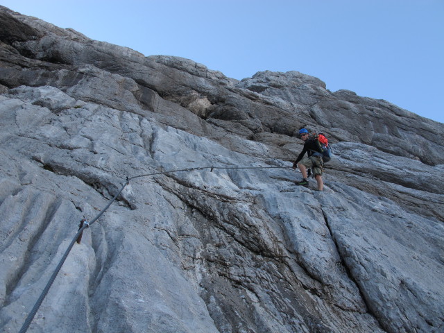 Amon-Klettersteig: Christian zwischen Einstieg und Simonyscharte (20. Juli)